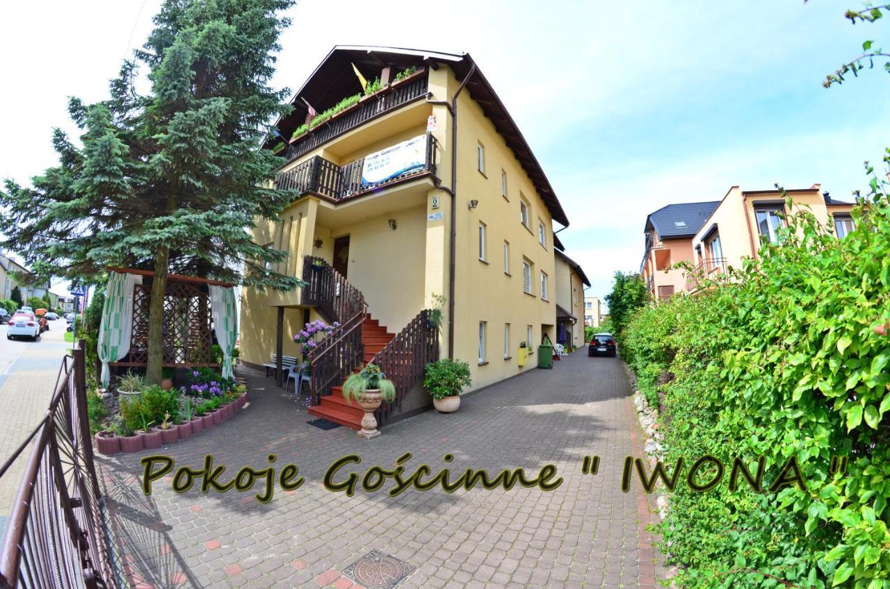 Iwona Pokoje Apartamenty Karwia Exterior photo