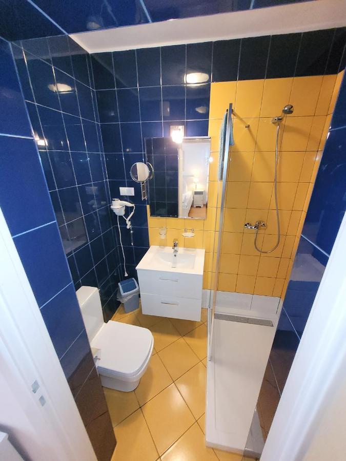 Iwona Pokoje Apartamenty Karwia Exterior photo