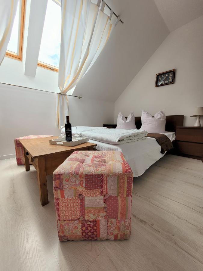 Iwona Pokoje Apartamenty Karwia Exterior photo